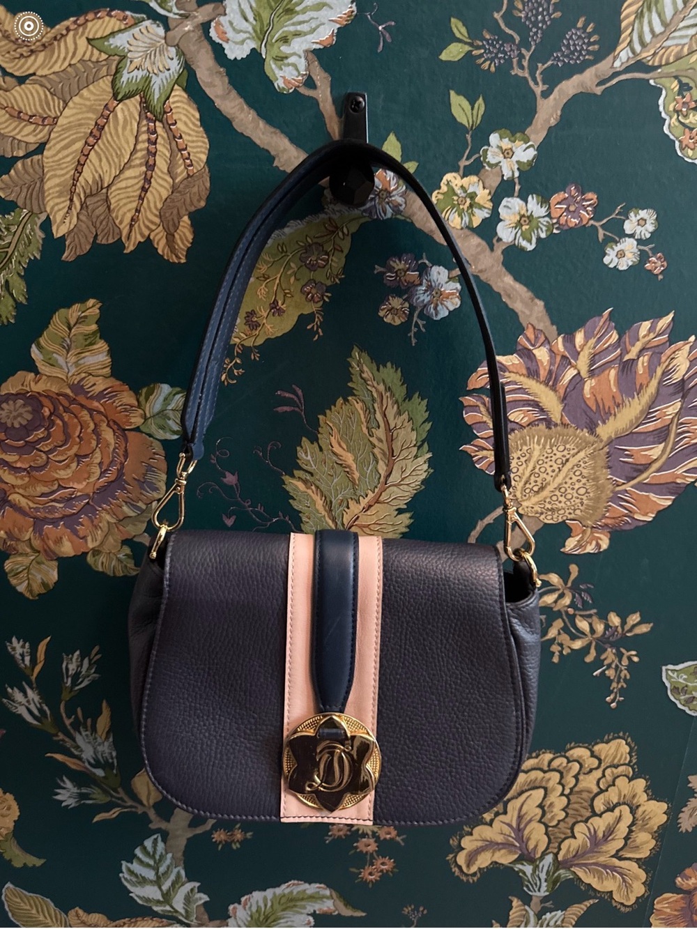 Draper James Colorblock Leather Saddle Bag (Navy/Blush)